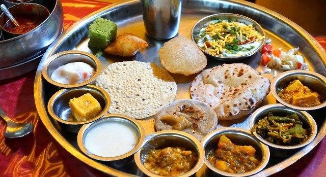 Menu Vegetarian dari India, Lezat dan Kaya Rempah